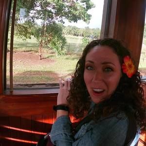 Meet your Posher, Jennifer